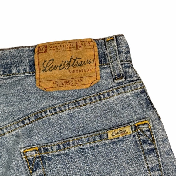 10/$25🦋 Vintage Levi’s Signature Straight Fit Jeans - 31x30 - Picture 6 of 14